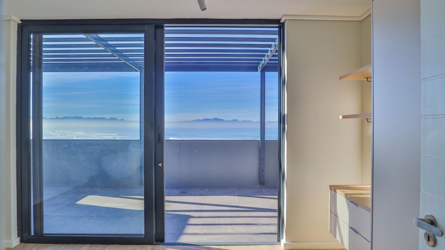 2 Bedroom Property for Sale in Muizenberg Western Cape